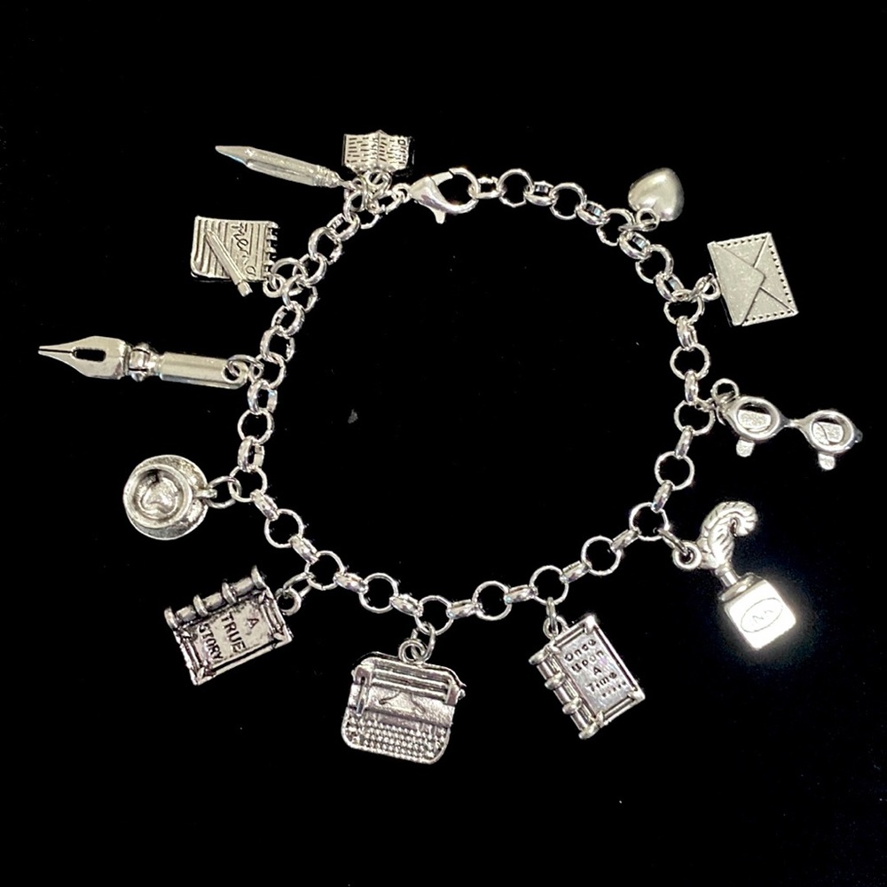 Writer Charm Bracelet Author - Picture 3 of 8